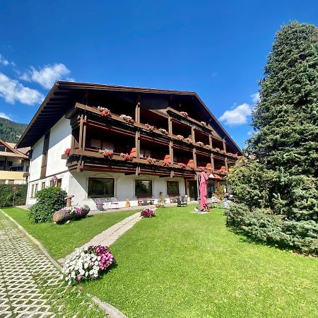 Hotel Garni Living San Candido Zewnętrze zdjęcie