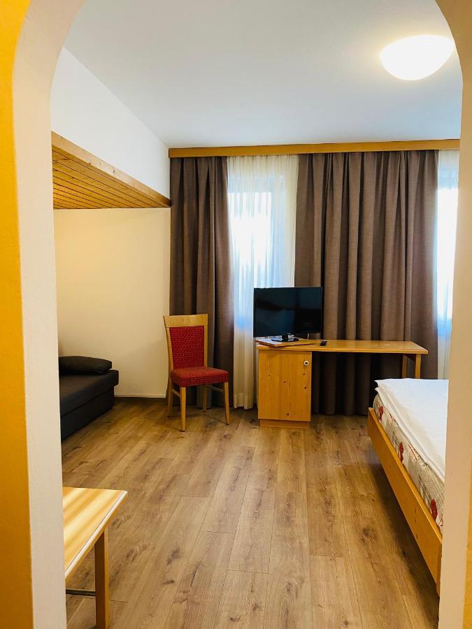 Hotel Garni Living San Candido Zewnętrze zdjęcie